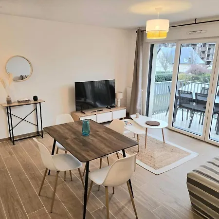 Beautiful New And Bright Sable & Sel Appartement Cabourg